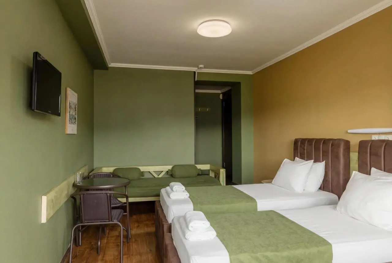 Hotel Tbilisi Central by Mgzavrebi