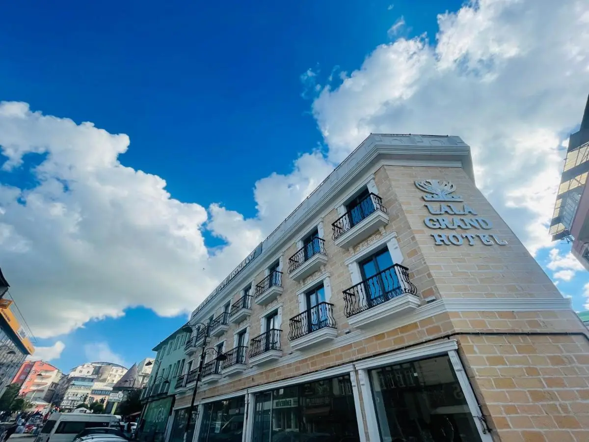 Lala Grand Hotel