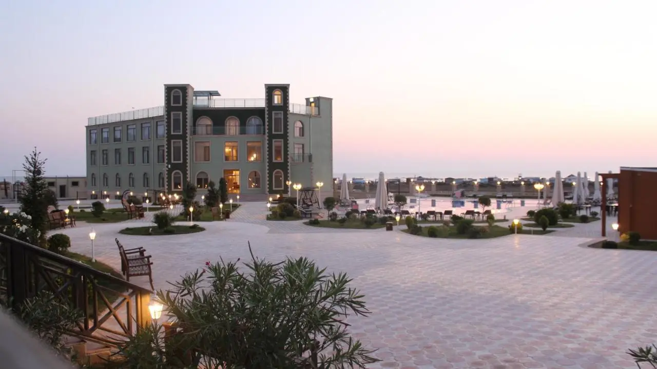 Khazar Inji Hotel