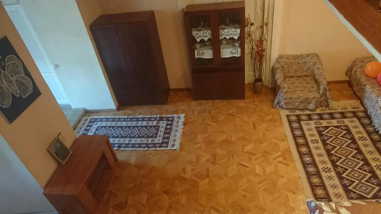 Grandma`s Hotel