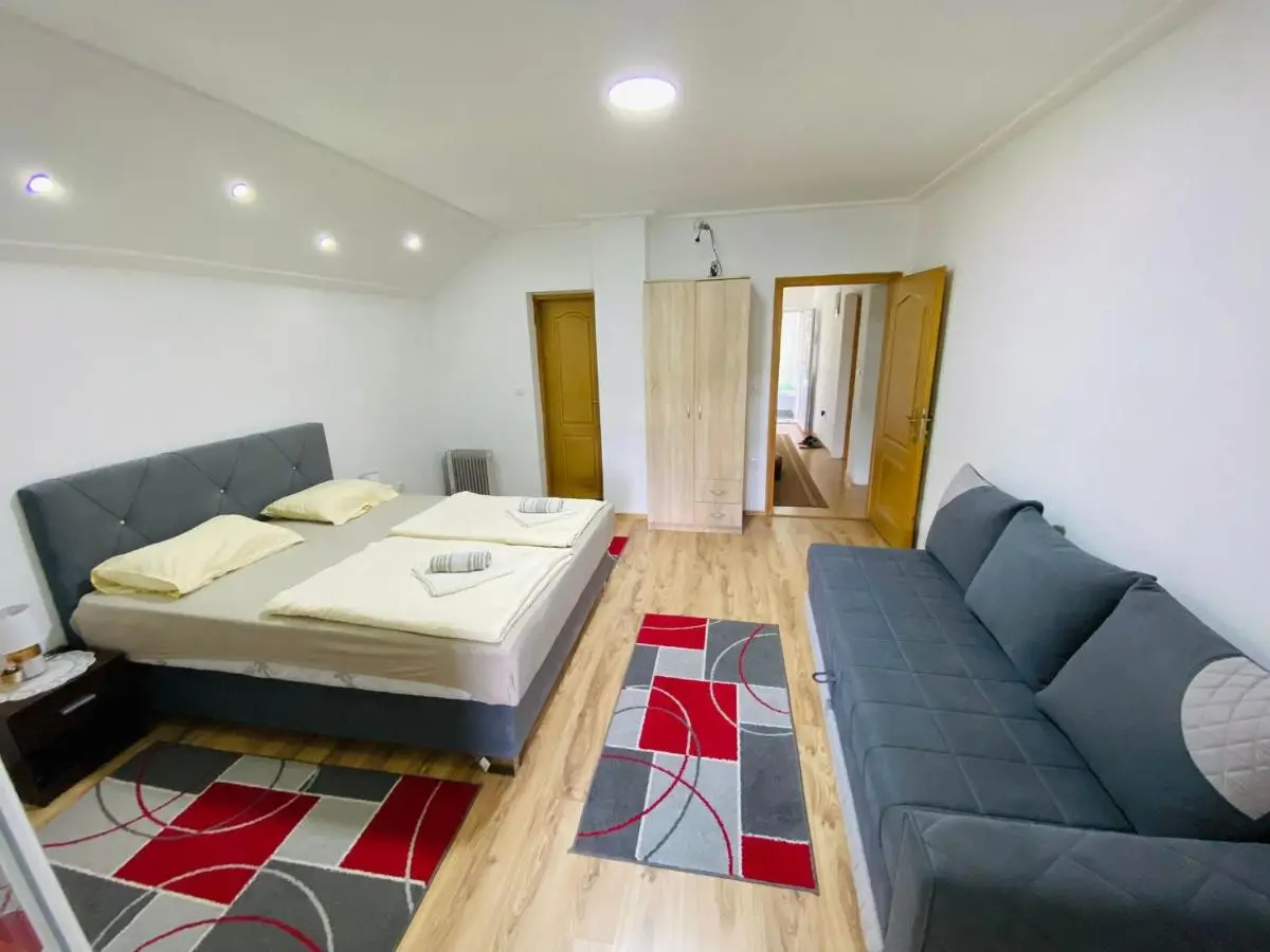 Unaqua Apartments