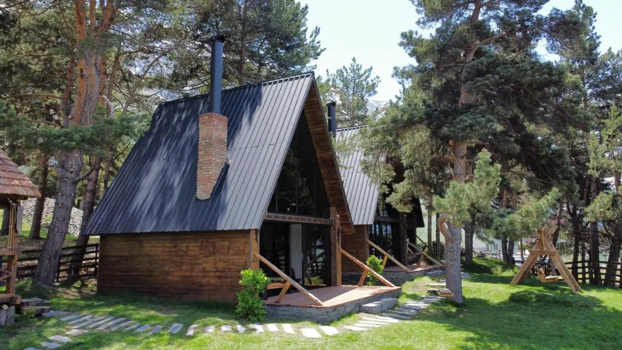 Elia Loft