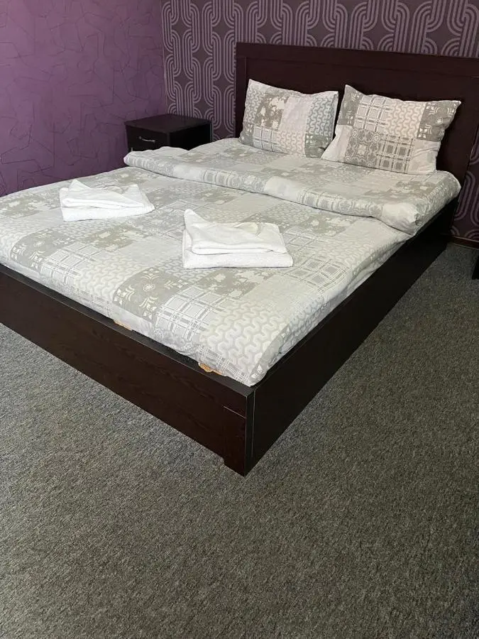 Hotel Eight