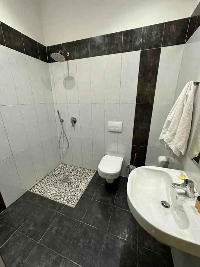 Edisem Hotel