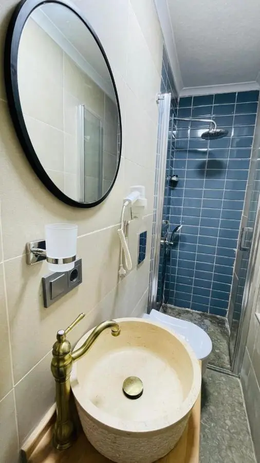 Elegance House Hotel