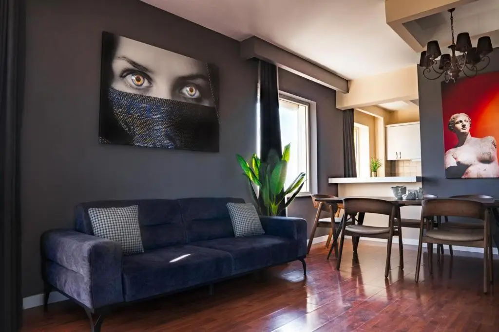 Lara Suites