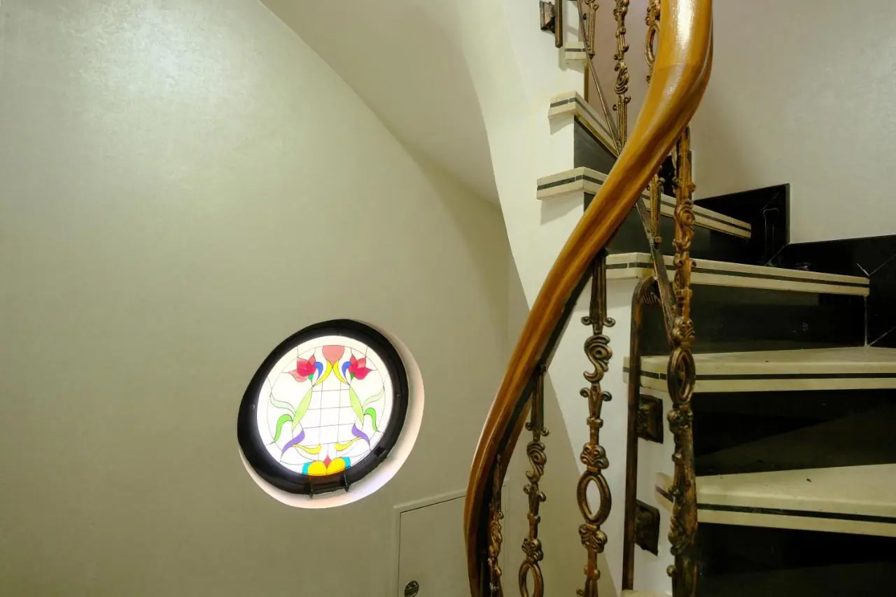Taksim Celebi Suites