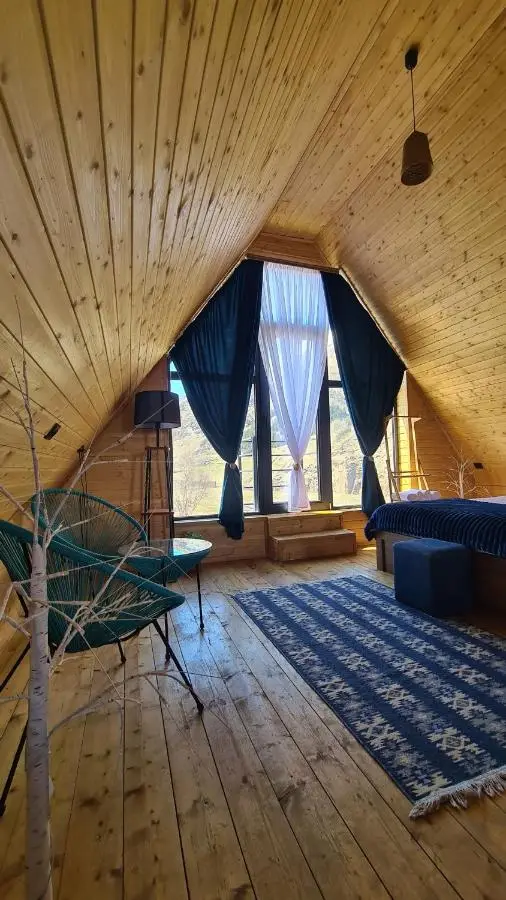 Cottage Cozy Yard