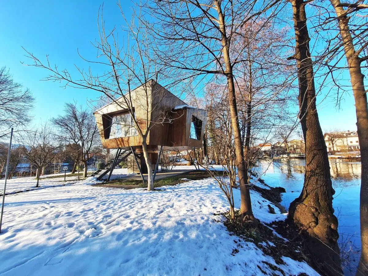 ORAH HOUSE, a unique and unforgettable vacation on a private island