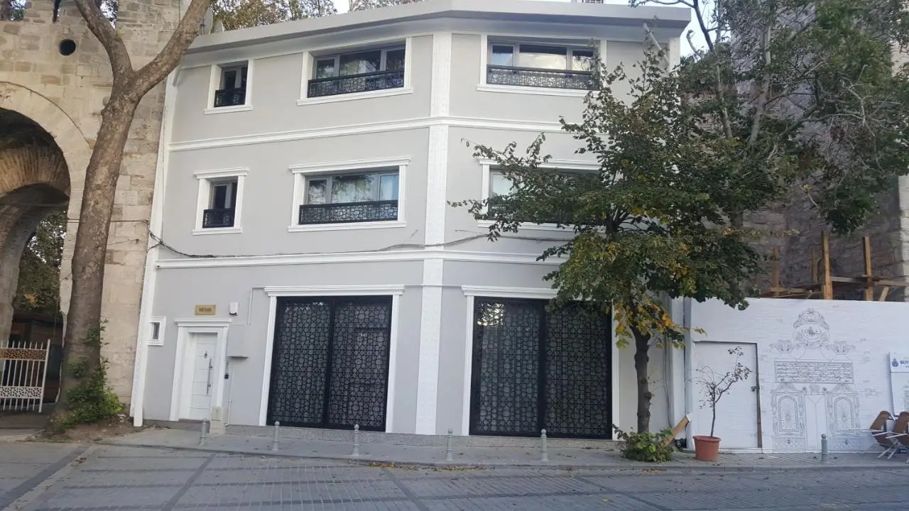 HALİT VARGÜN APART