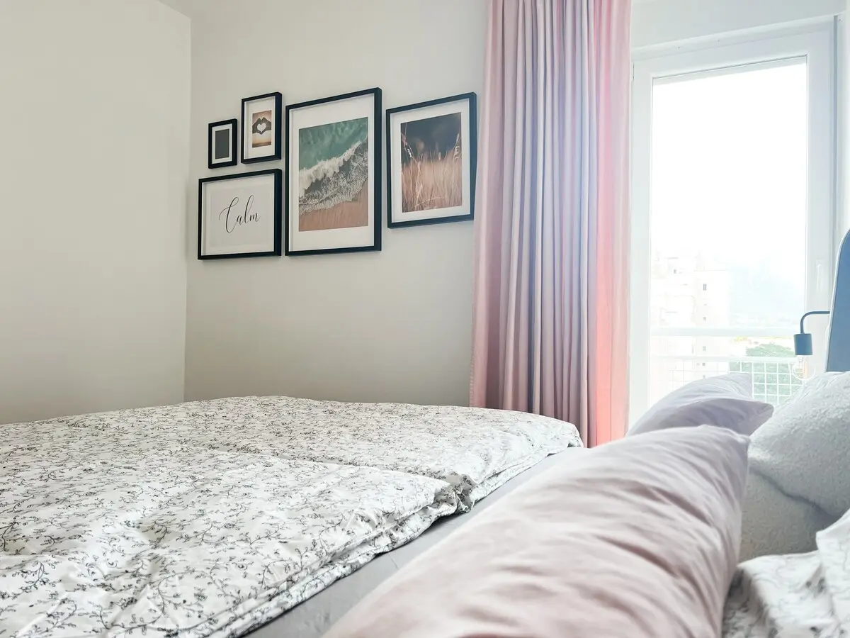 Mostar City Center: Chic Comfort & Mountain View