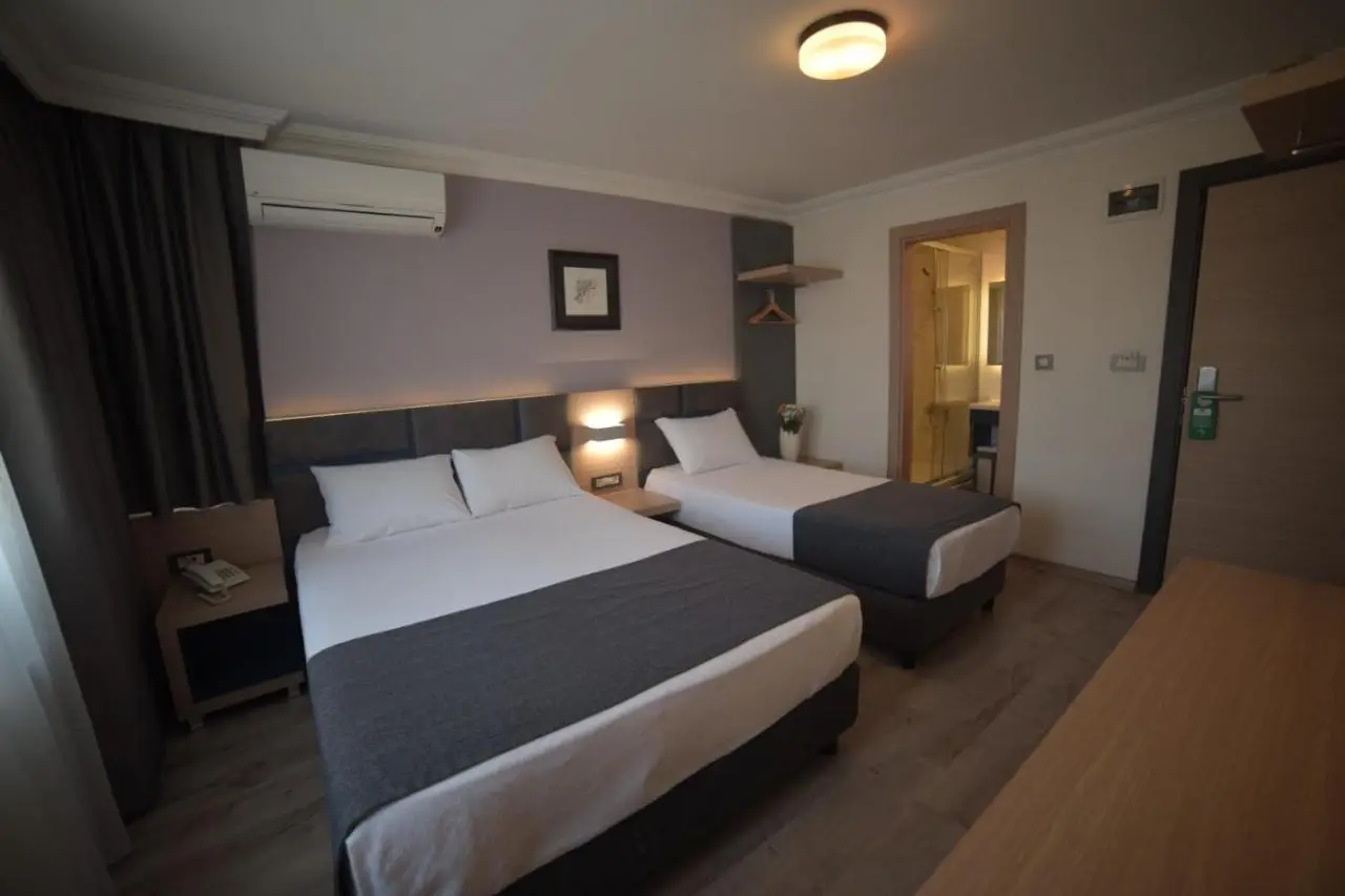 Helen Hotel