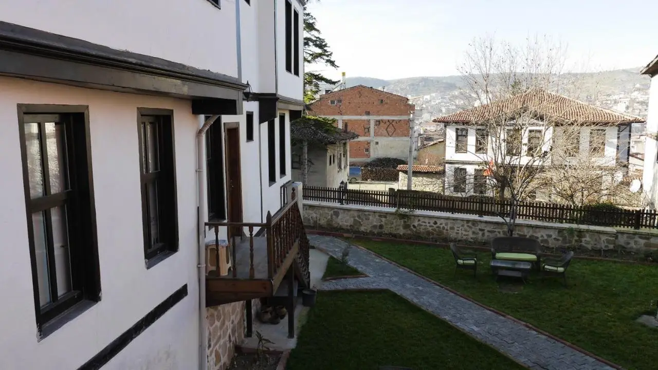 Kadıoğlu Konağı
