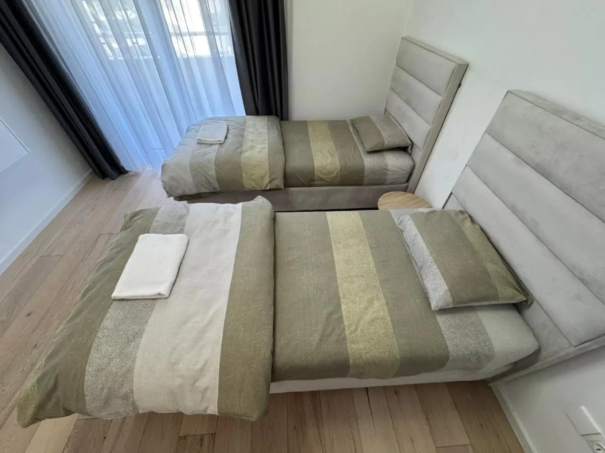 Lux Sarajevo Waves 2bdr apartment with private parking