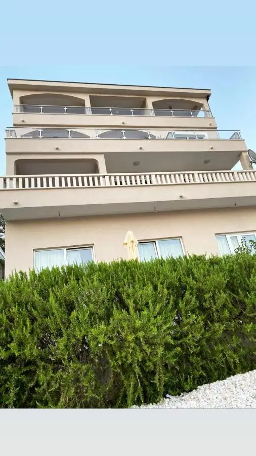 Apartmani Divna