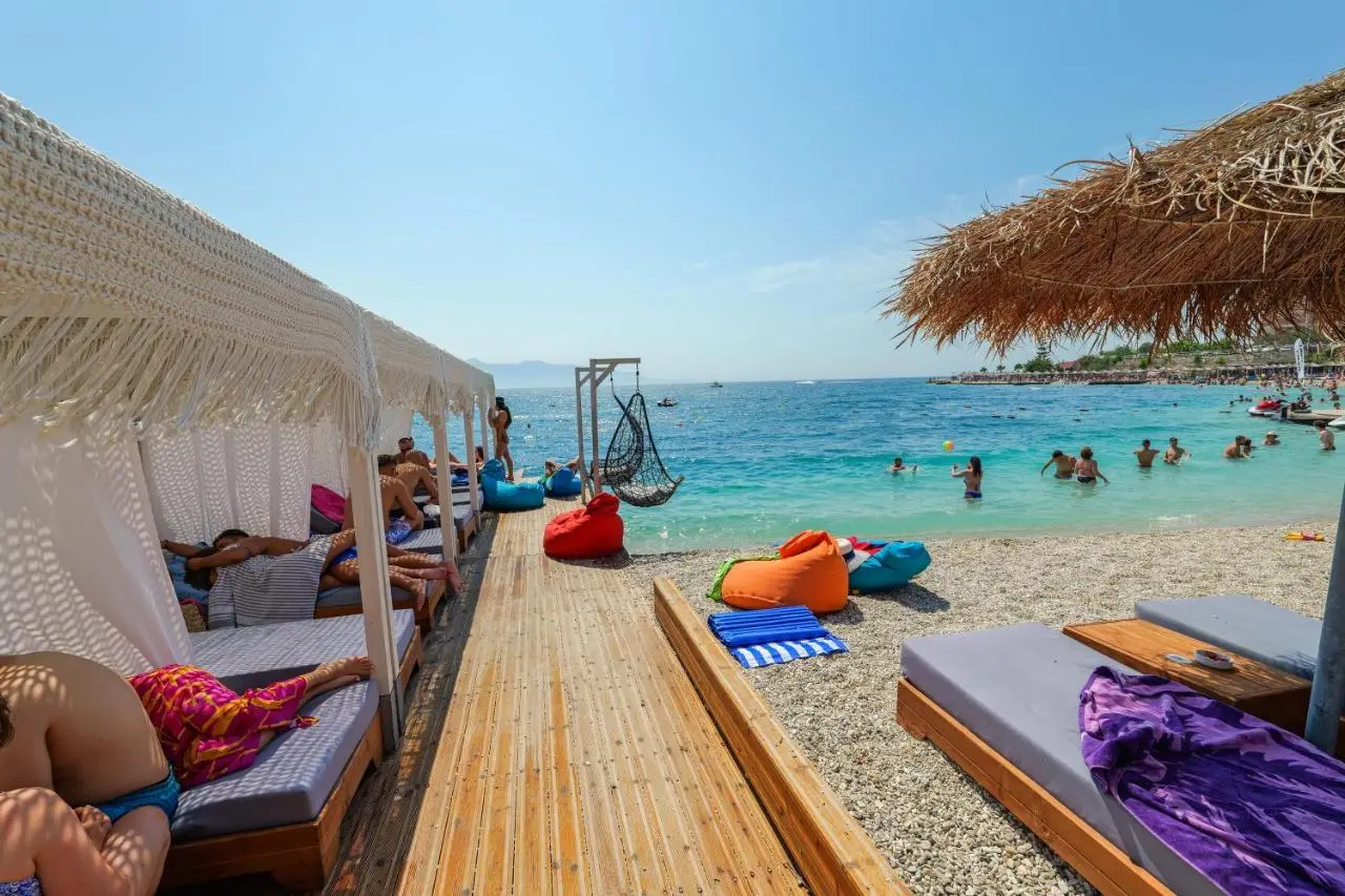 Vila Era Beach