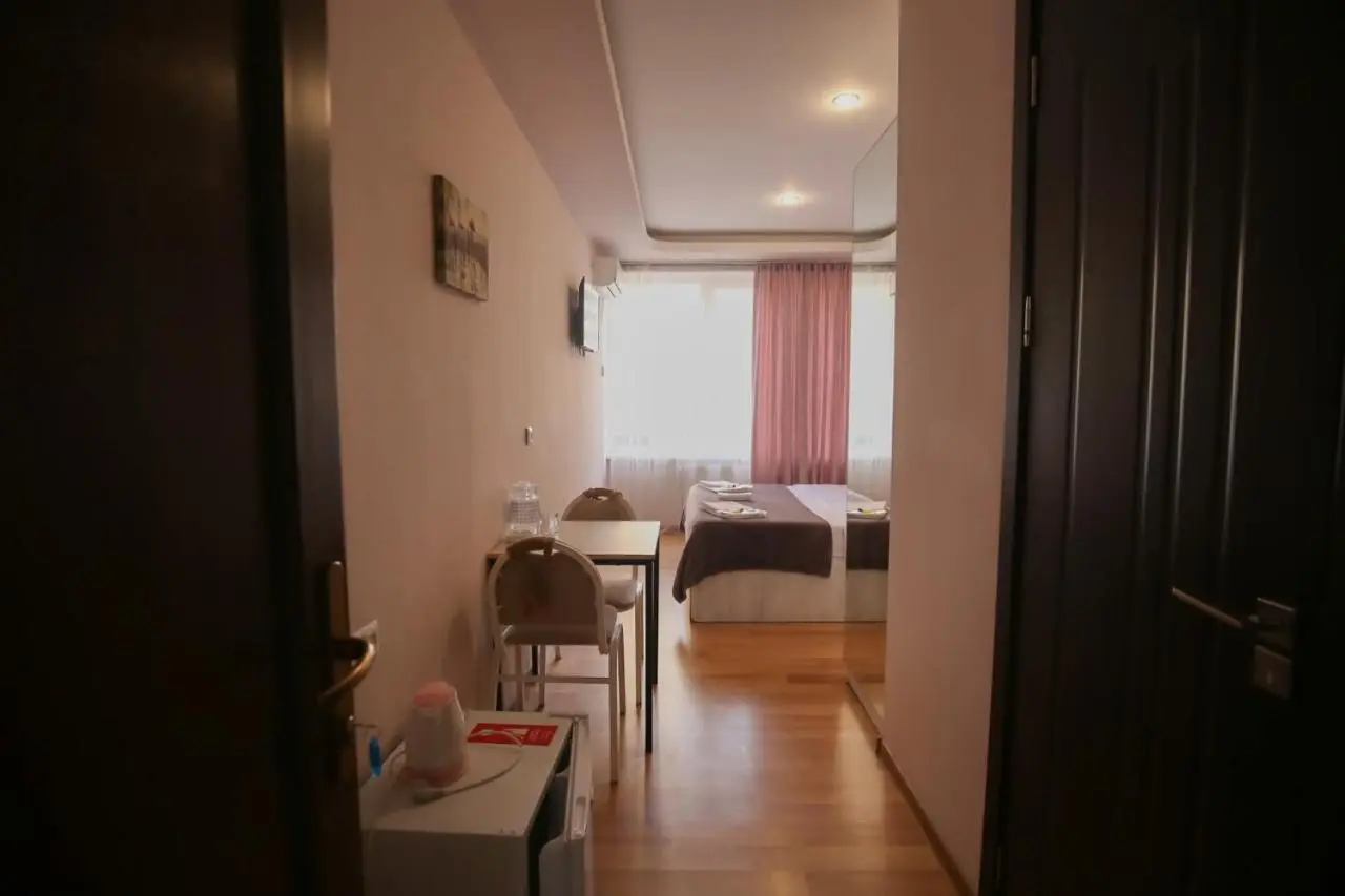 Hotel Caucasus