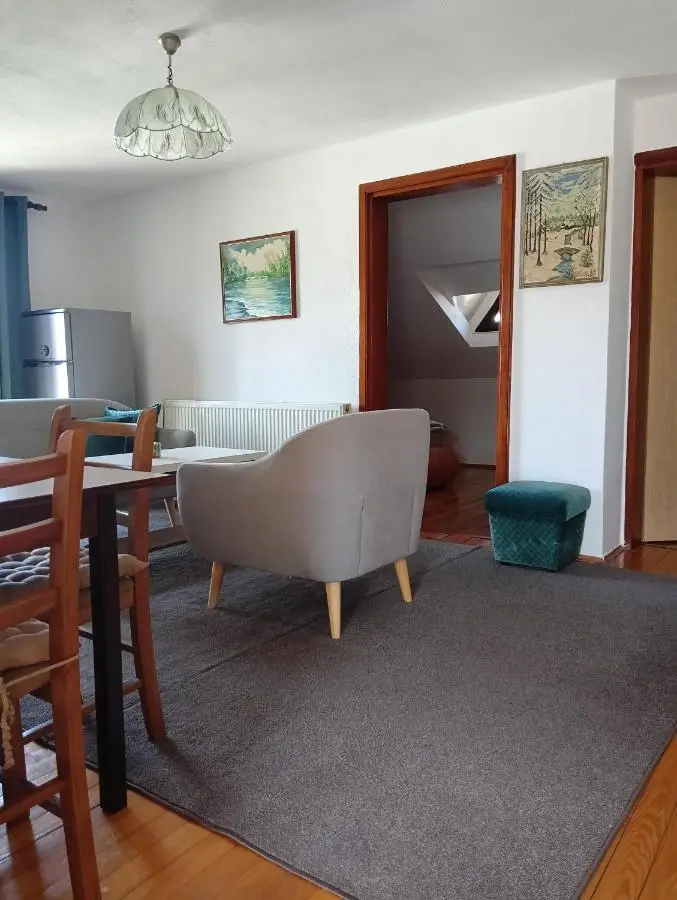 Apartman "EM"