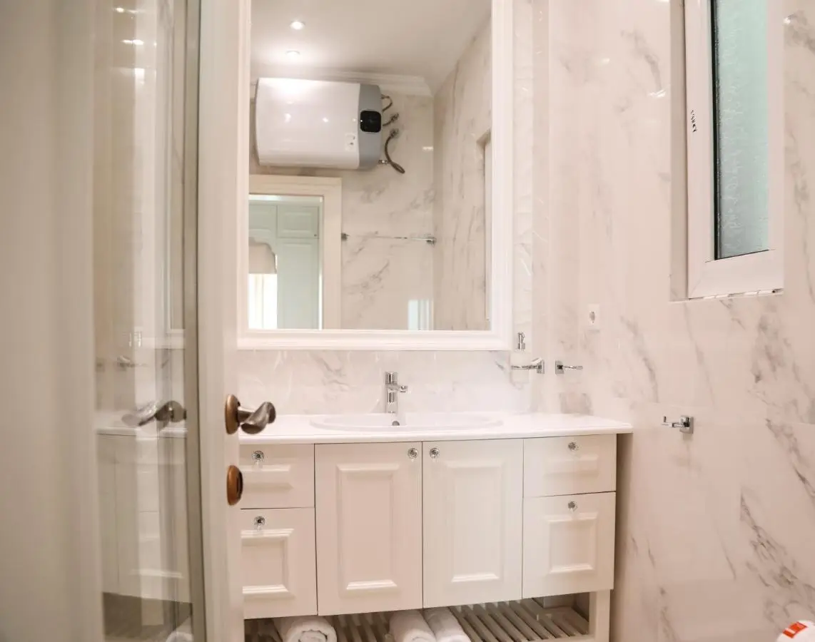 Limani Luxury Apartments Beachfront