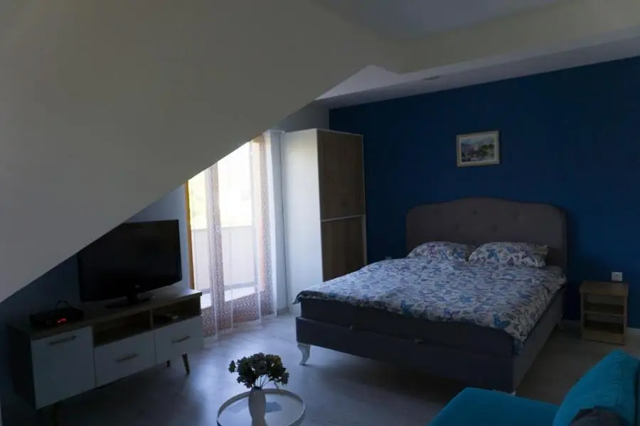 Apartments Ena