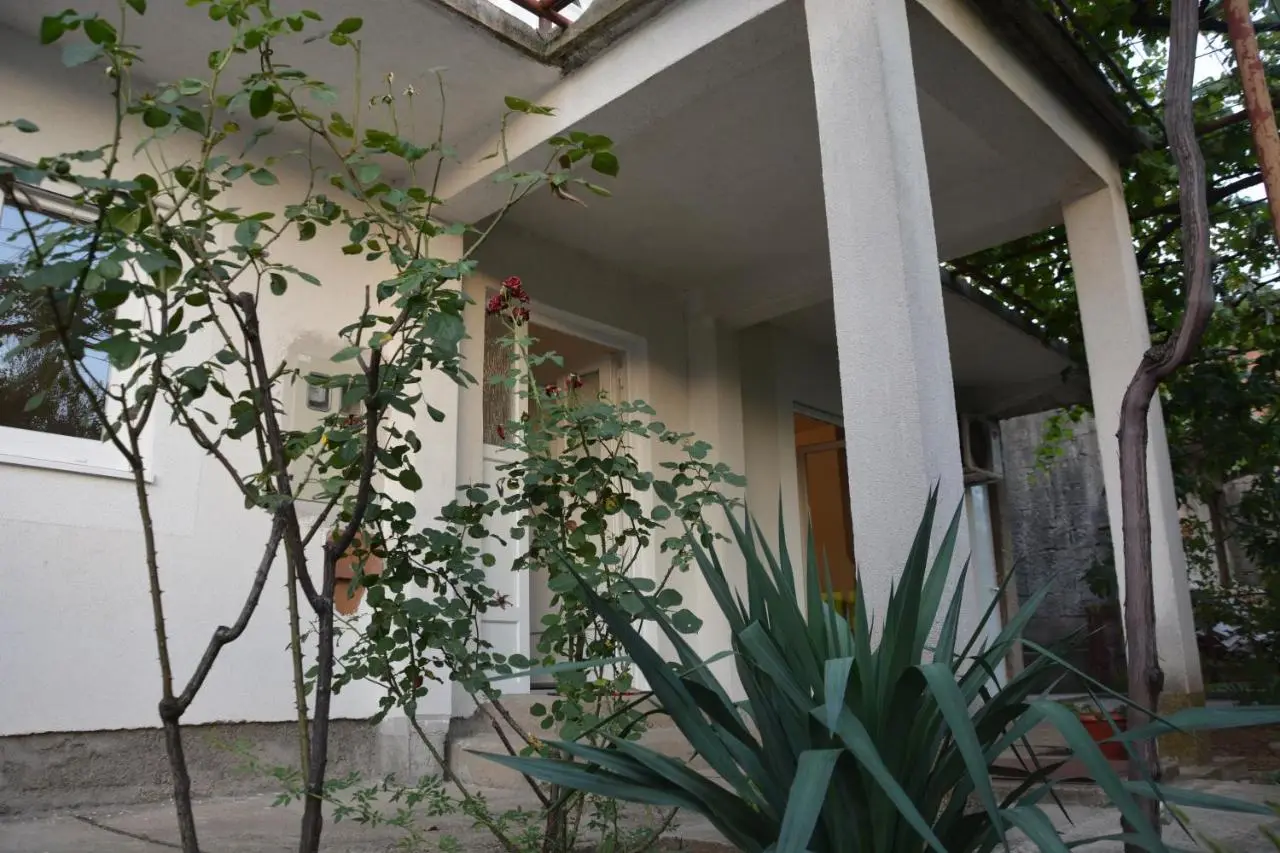 City View Apartment
