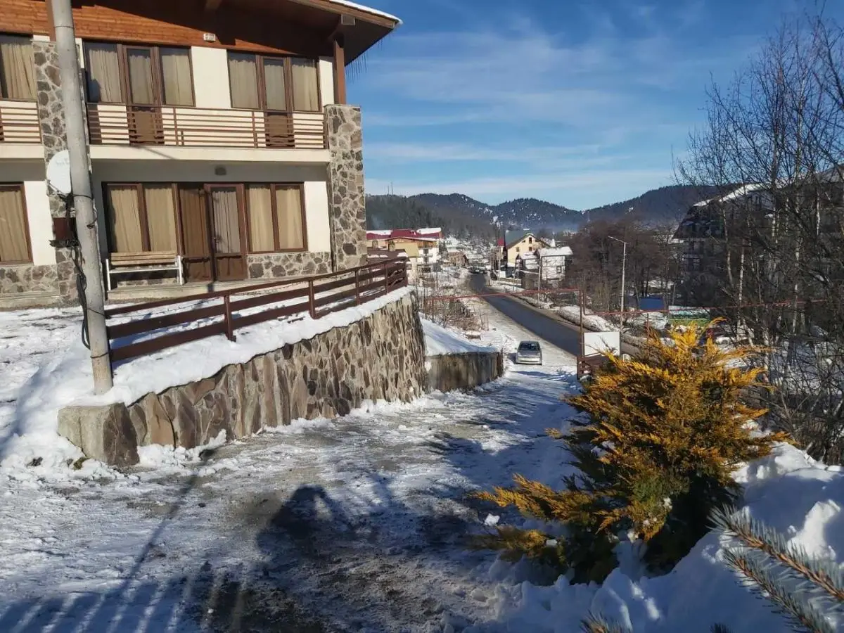 Konstantine's Chalet
