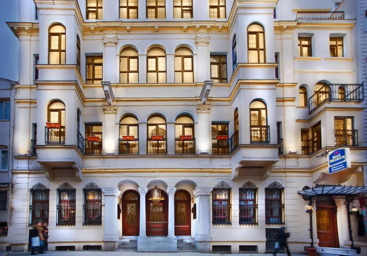 Amber Hotel & Spa