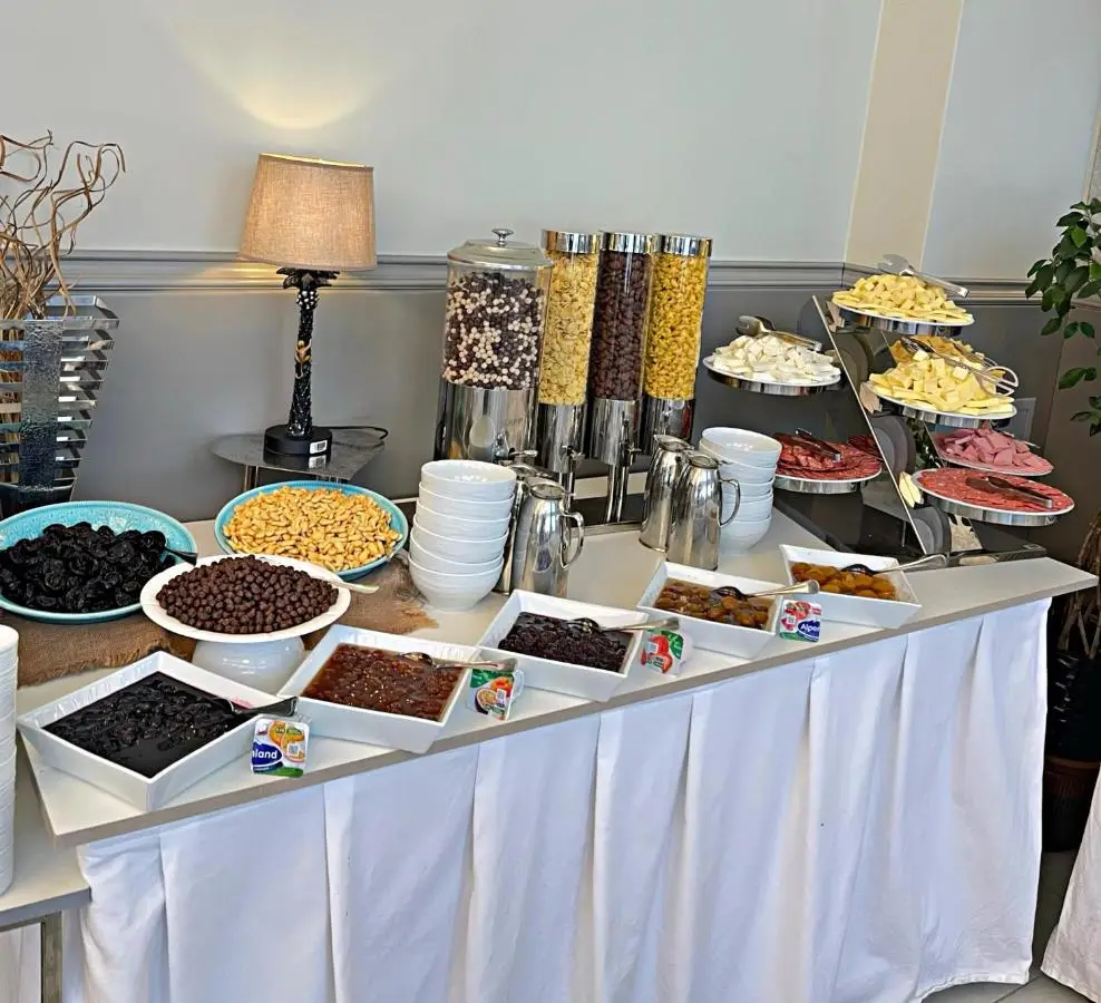 Arena Grand Hotel