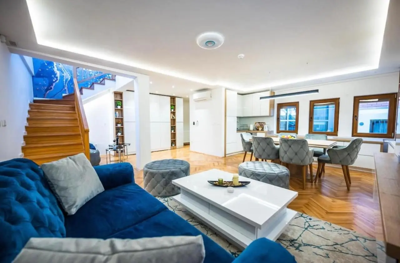 Avila Apartments