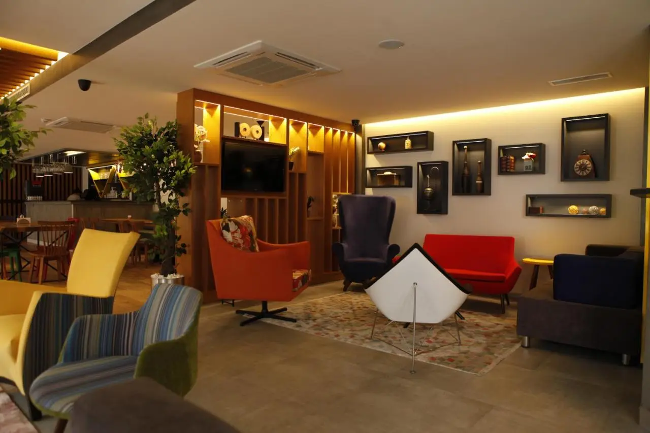 Sapko Airport Hotel