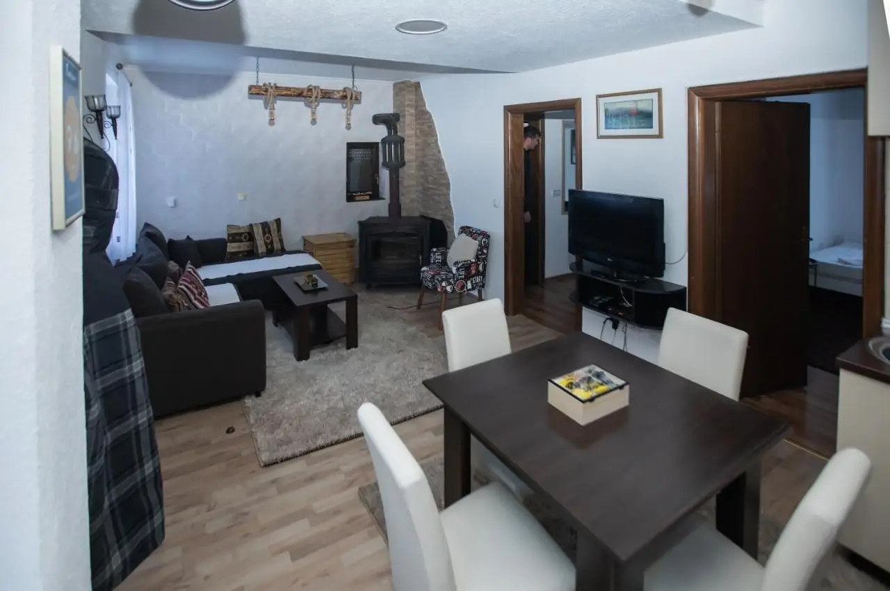 Apartment T&T