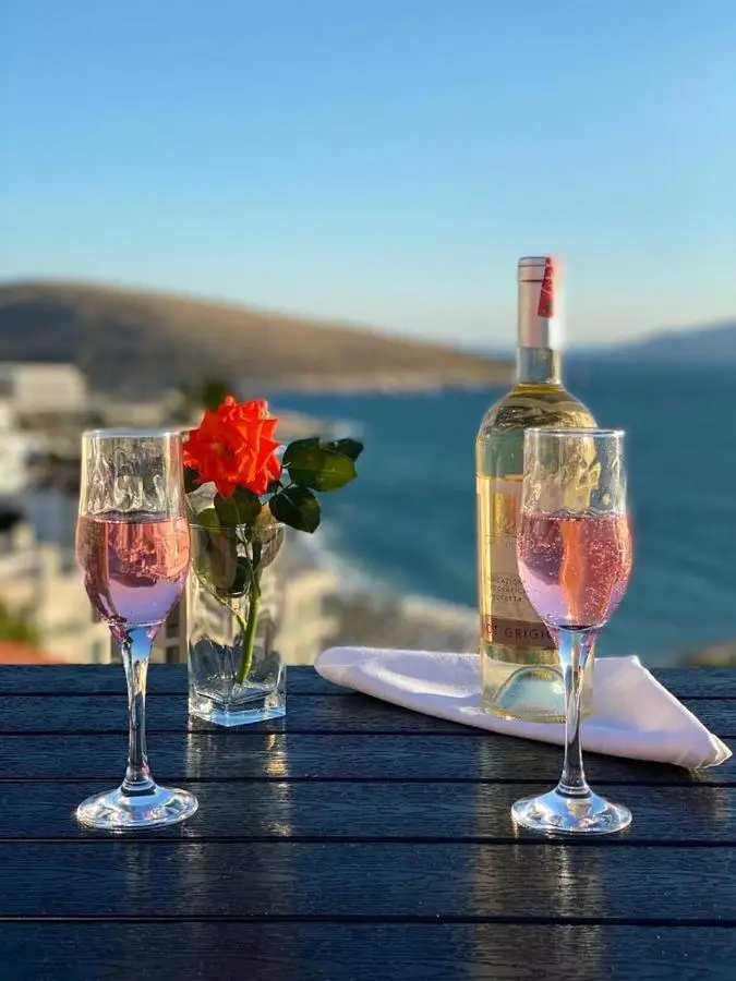 AMI MAR Hotel