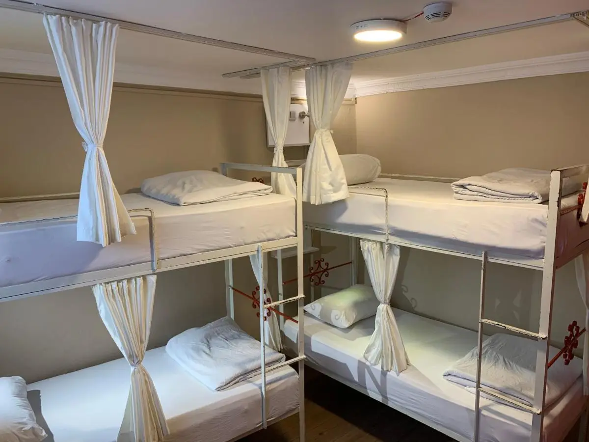 Antique Hostel