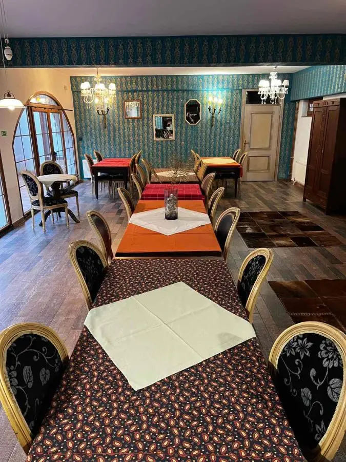 MICHELE Hotel