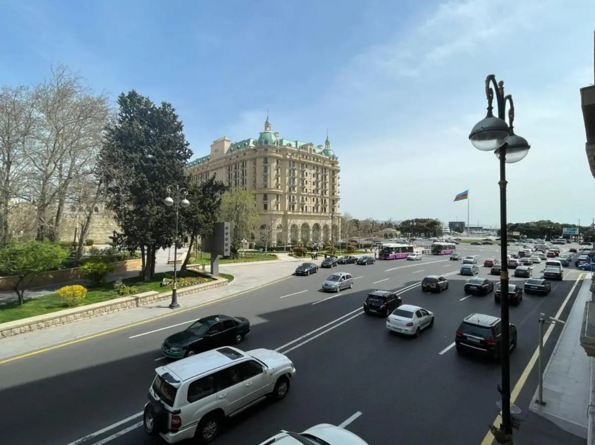 Azneft Royal Suite Apartment Sea View