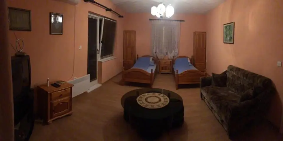 Saraj Guest House