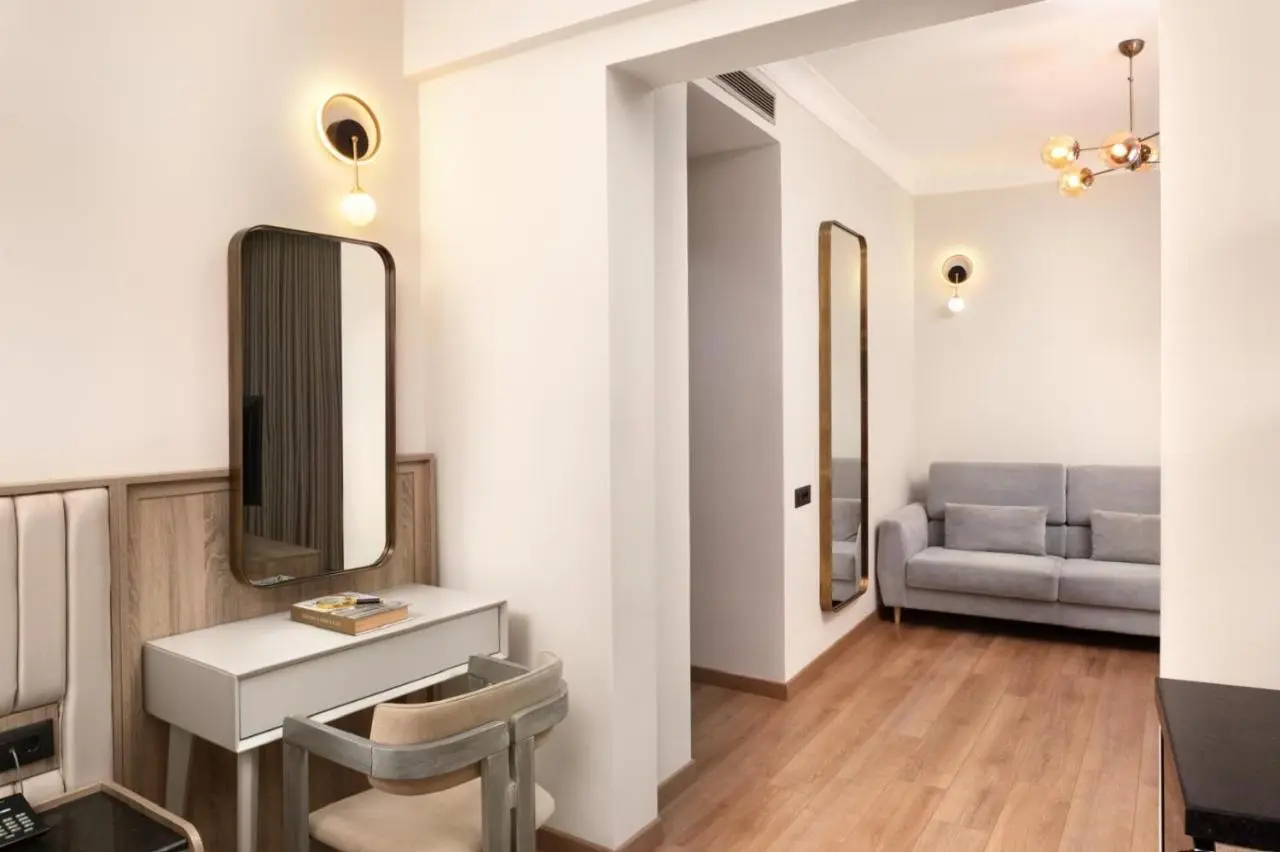 Atik Hotel Nişantaşı