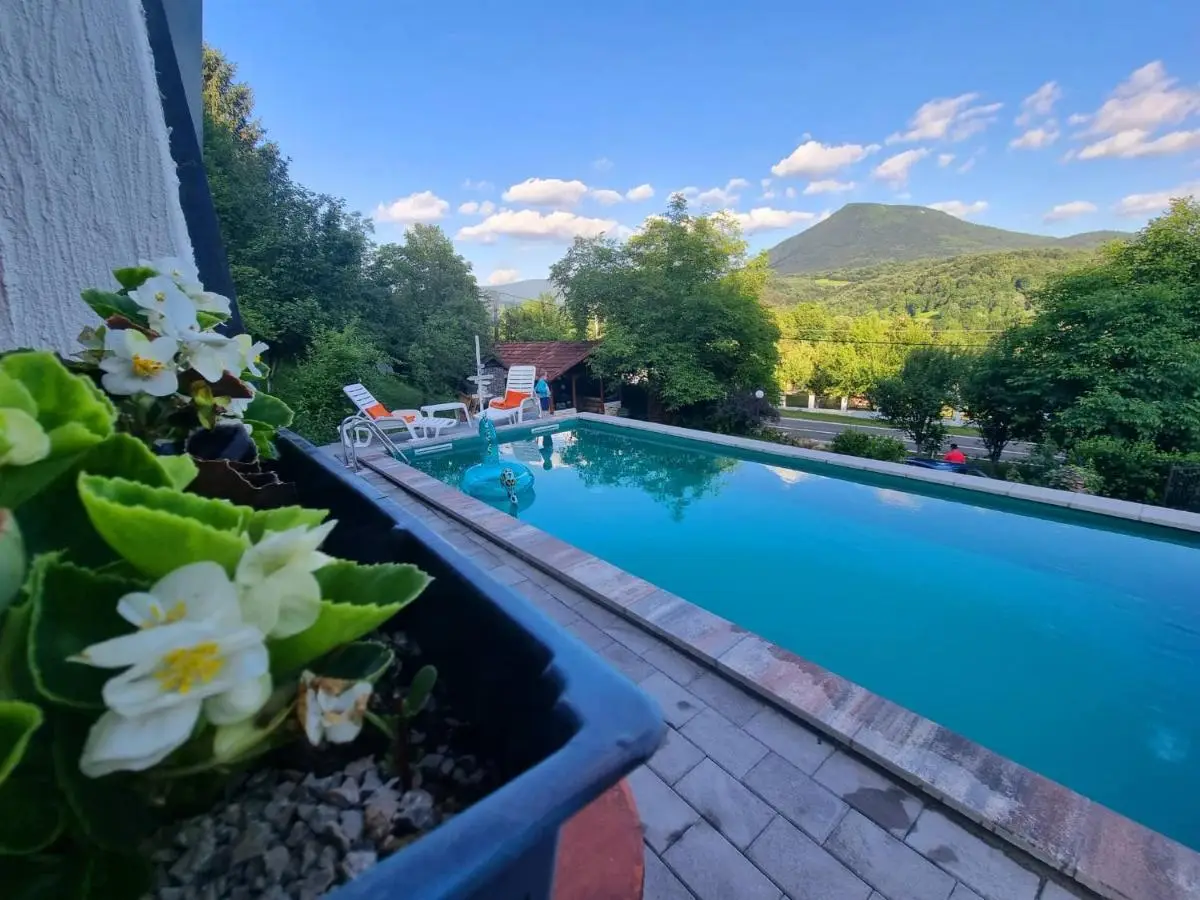Green Hill, villa za odmor sa bazenom