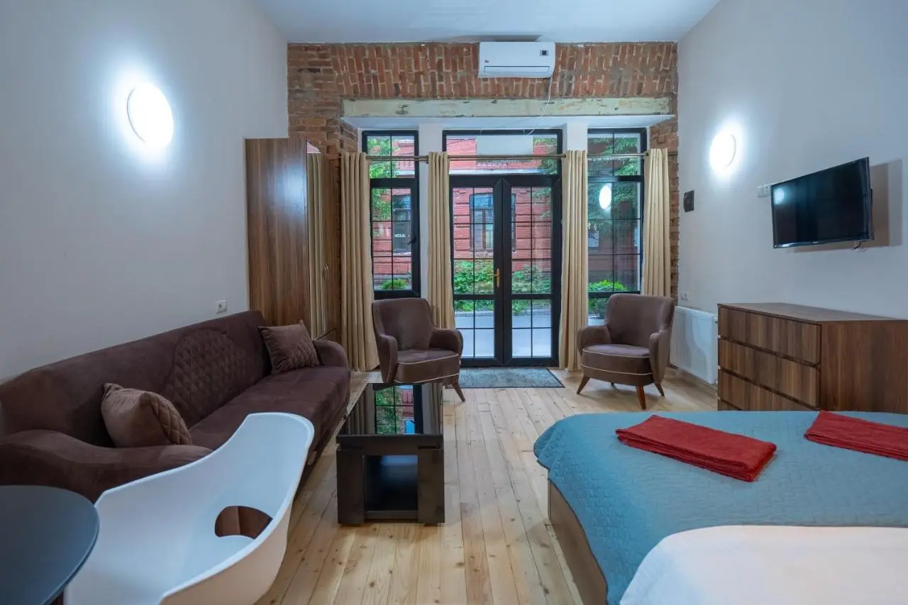 Wine Inn Borjomi Aparthotel