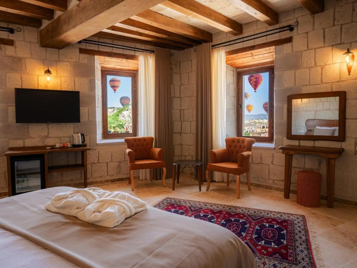 Tulip Cave Suites