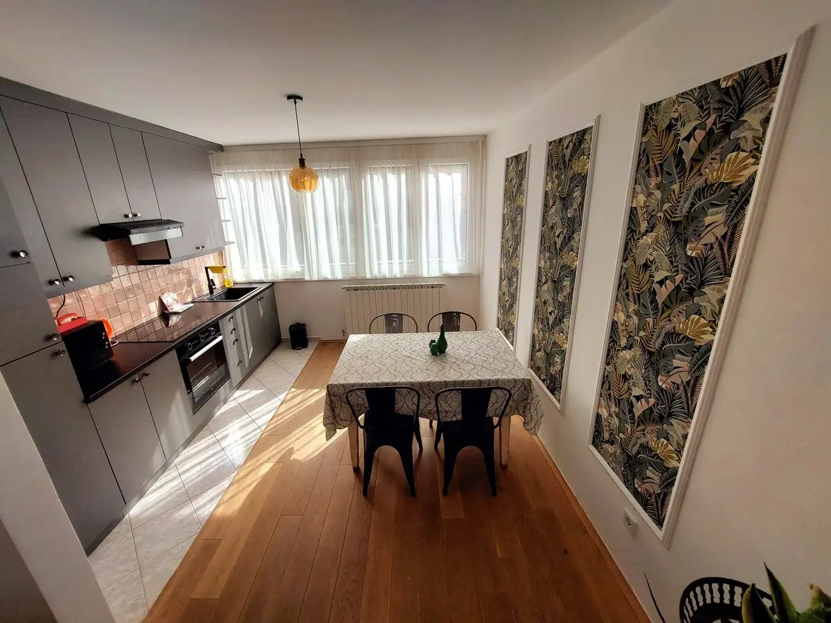 Sweet Melody Apartment-Main City Center