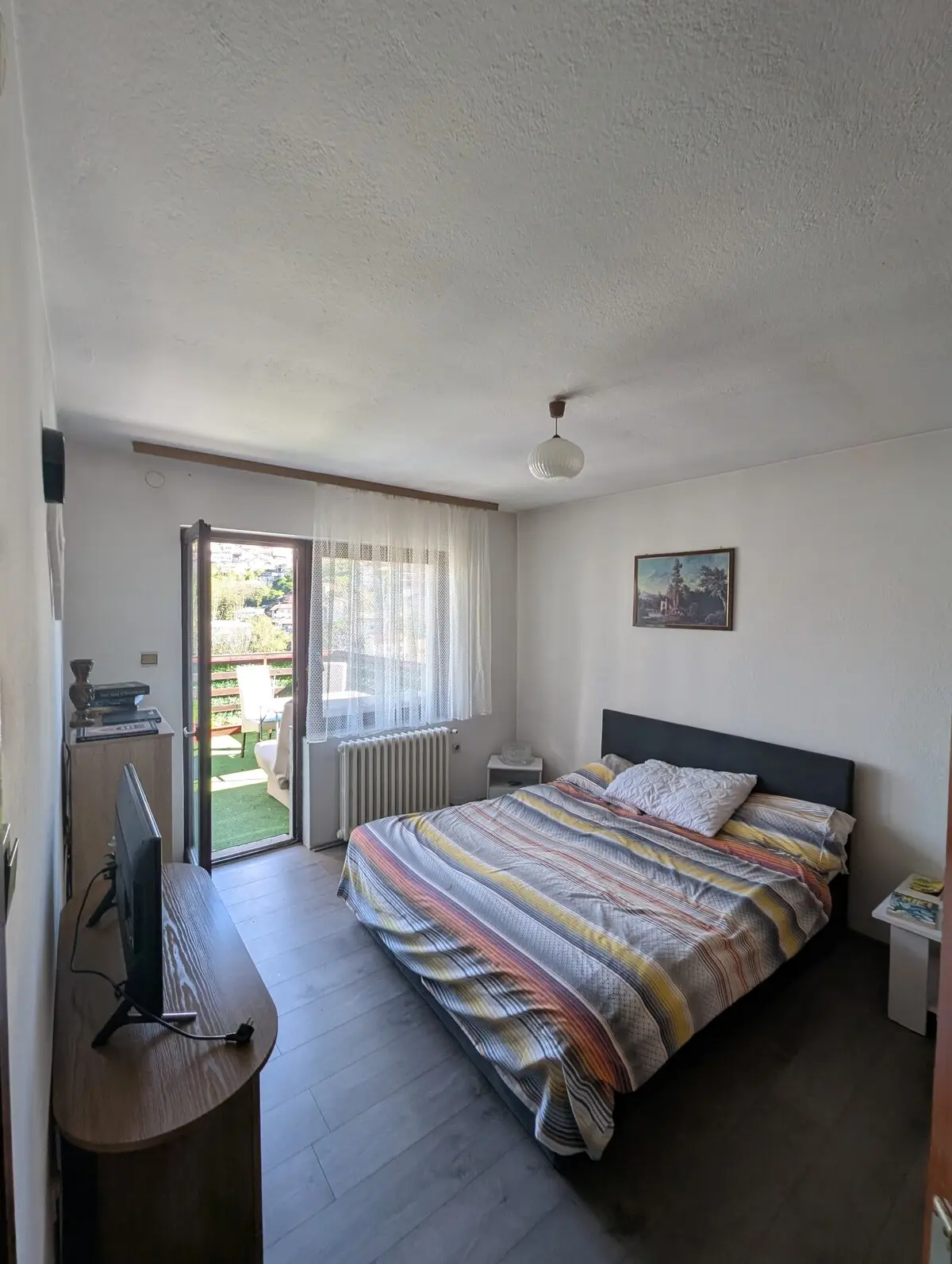 Steps from History-OldTown Stay with private view