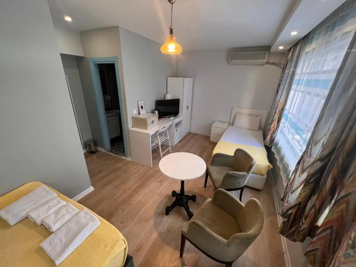 Rodin Hostel