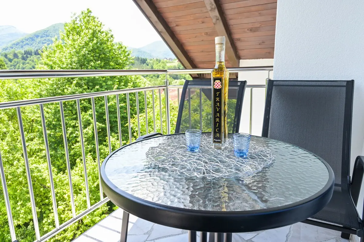 Villa Anita, two-bedroom apartment, 3rd floor (D)