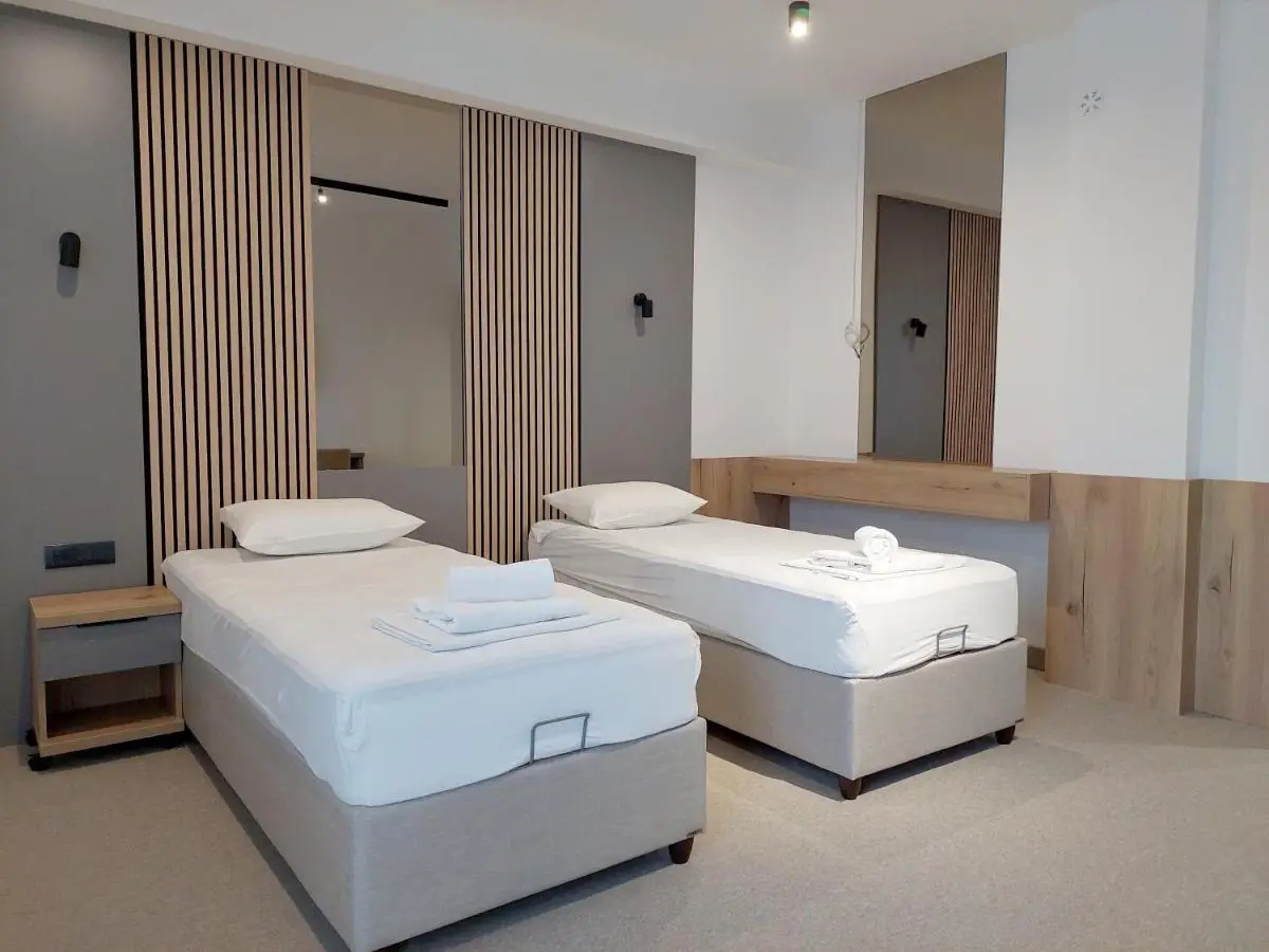 Hotel Almanas