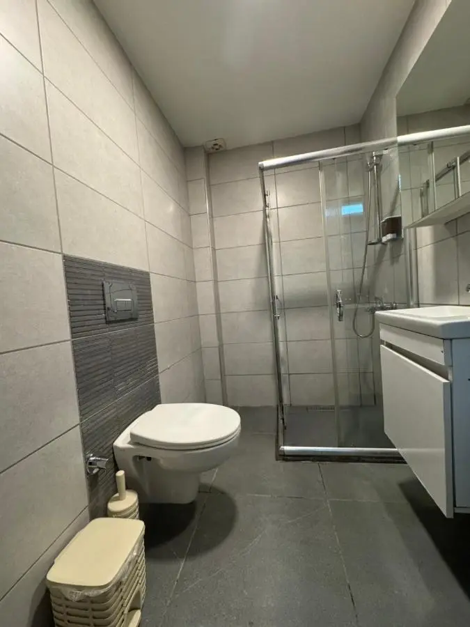 Arya Hotel