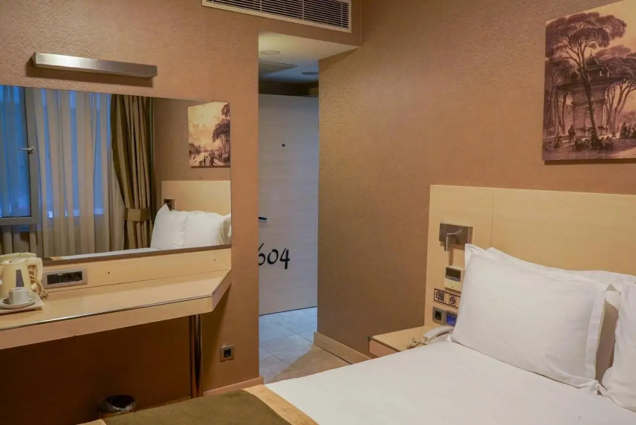 Hotel Troya