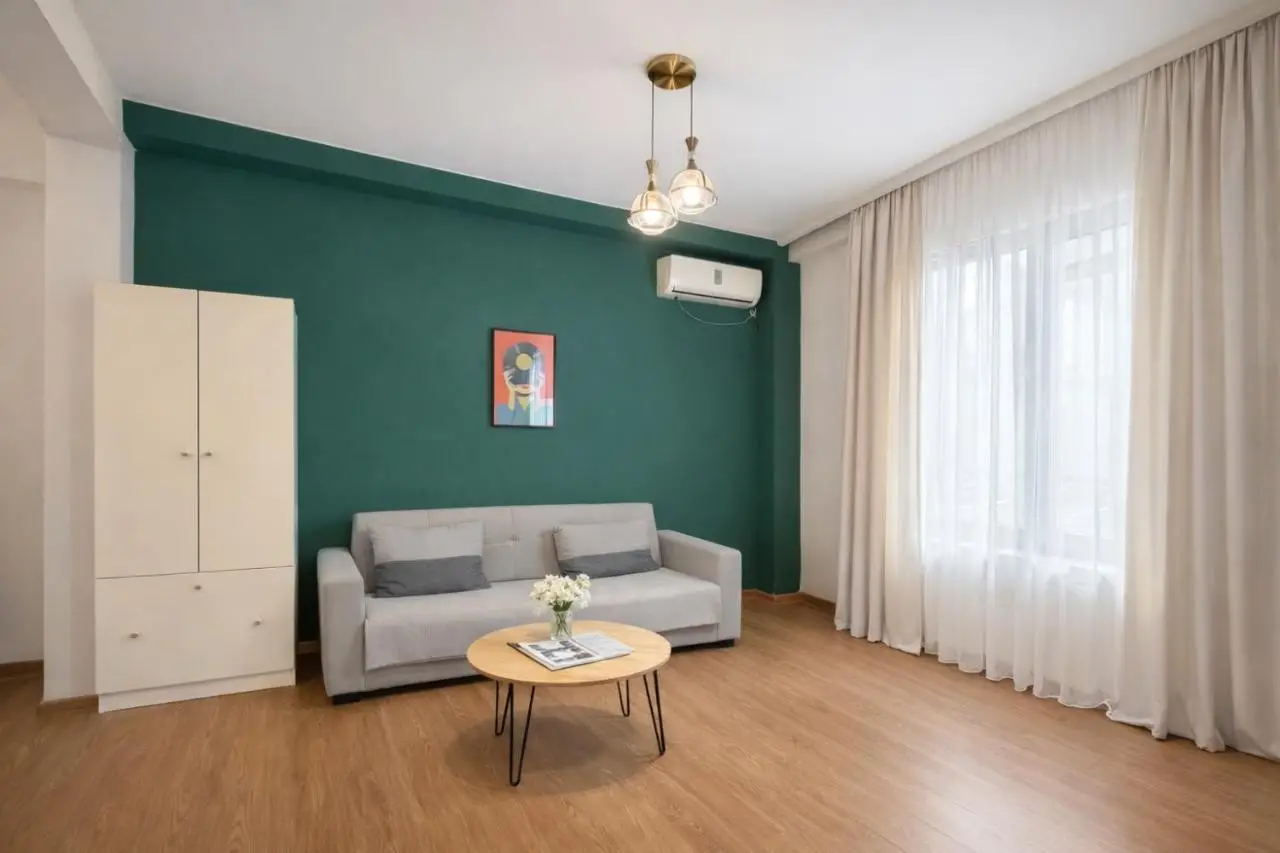 LUXURY APARTMENT IN OLD TBILISI WITH TERRACe