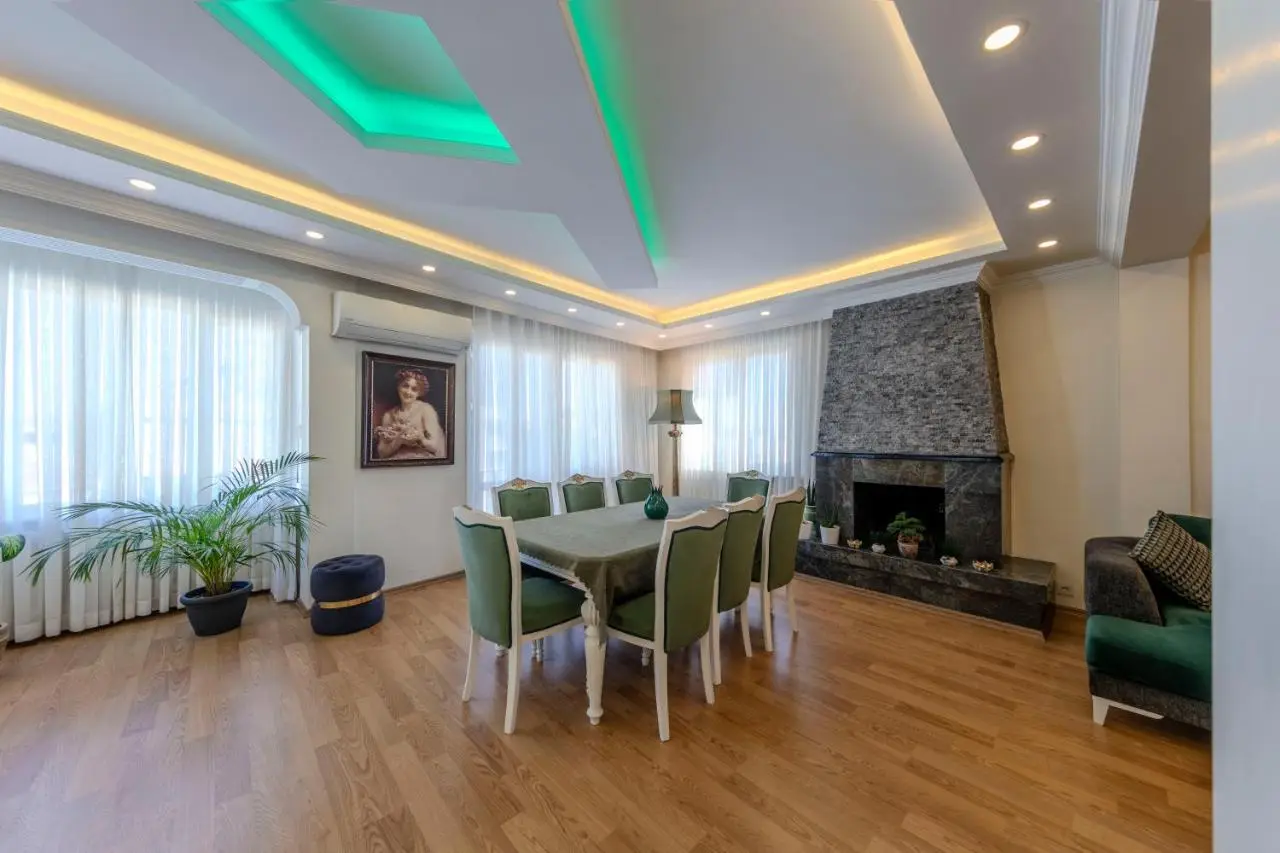 Dilek Apartments