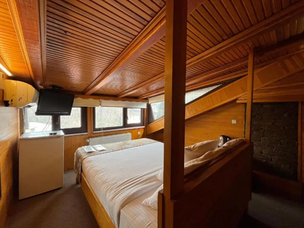 Le Safran Suite Hotel